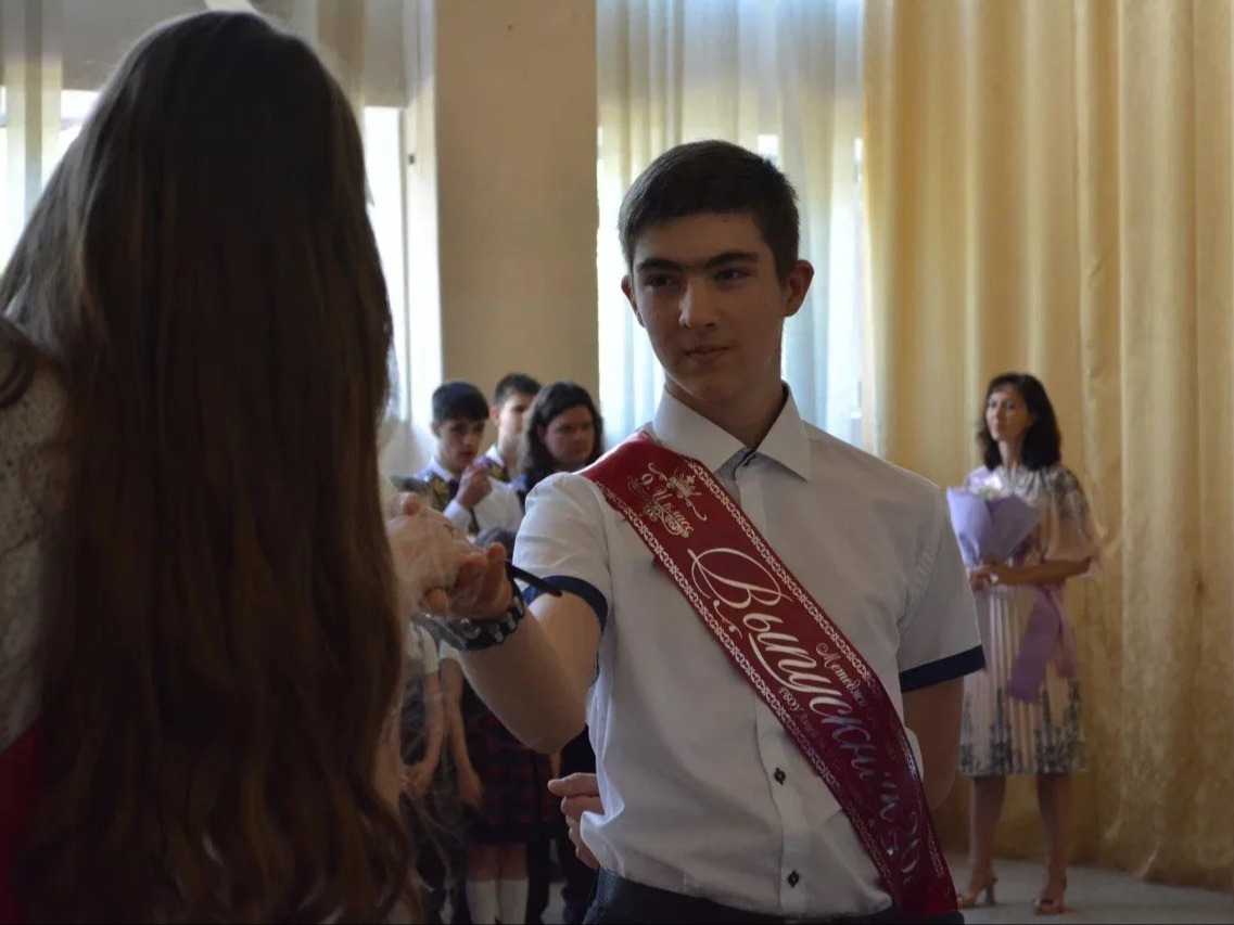 Последние звонки.